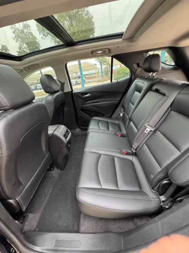 2021 Chevrolet Equinox 1.5T 169HP L4 6AT,autocango,china used car exporter,china ev exporter,chinese used car exporter,chinese used ev exporter