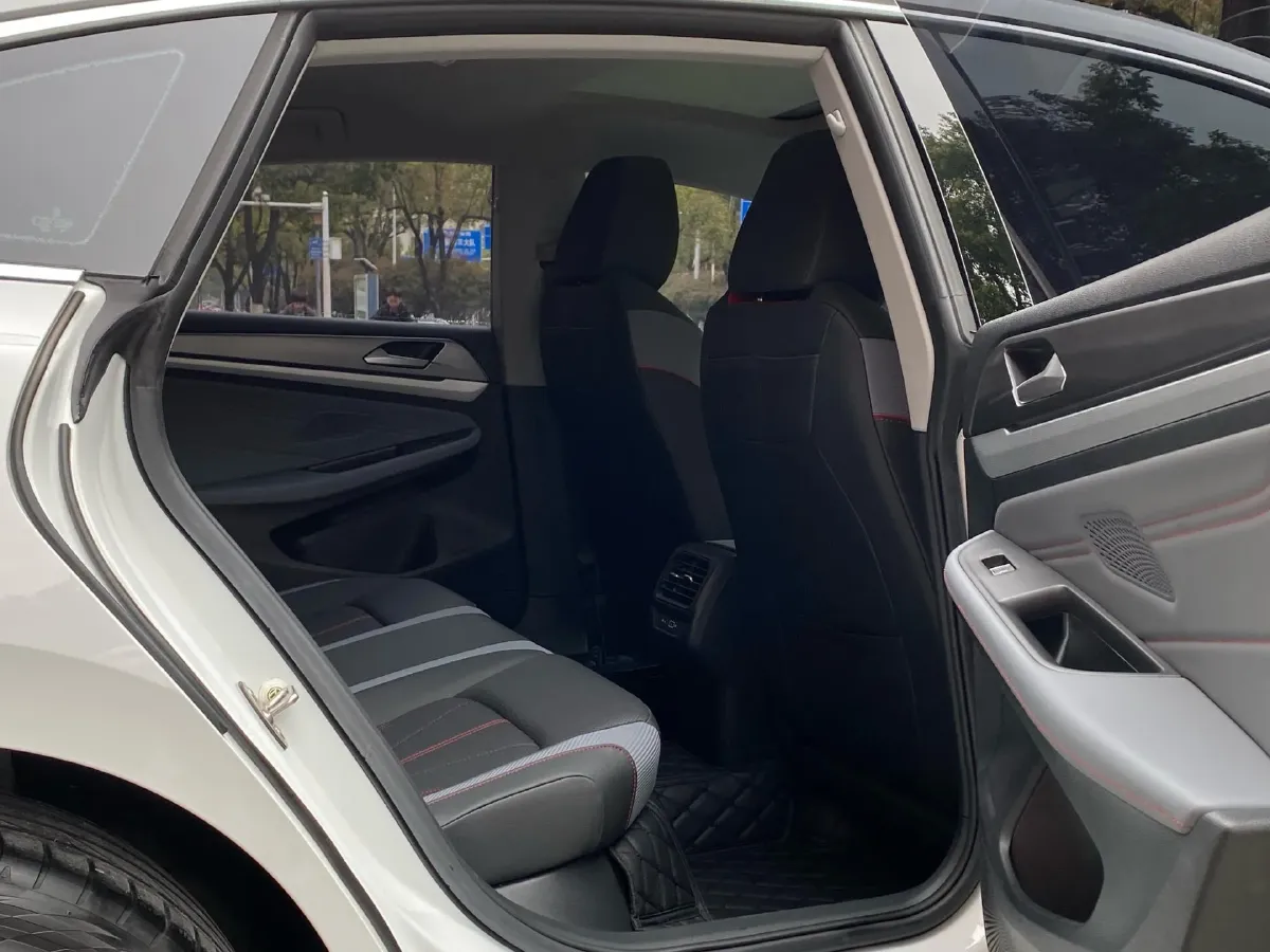 2024 Volkswagen Lamando 1.4T 150HP L4 7DCT,autocango,china used car exporter,china ev exporter,chinese used car exporter,chinese used ev exporter