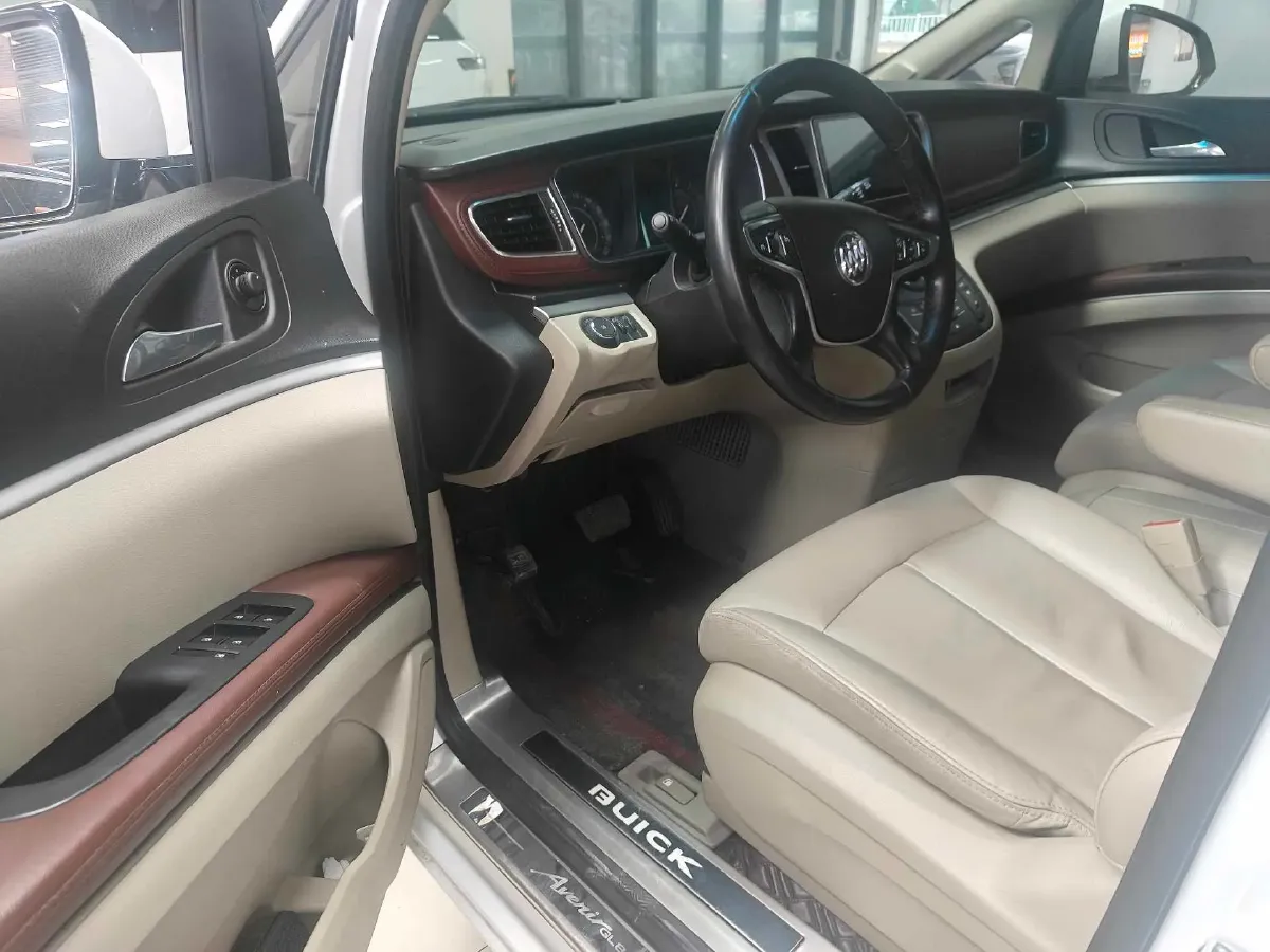 2018 Buick GL8 2.0T 260HP L4 6AT,autocango,china used car exporter,china ev exporter,chinese used car exporter,chinese used ev exporter