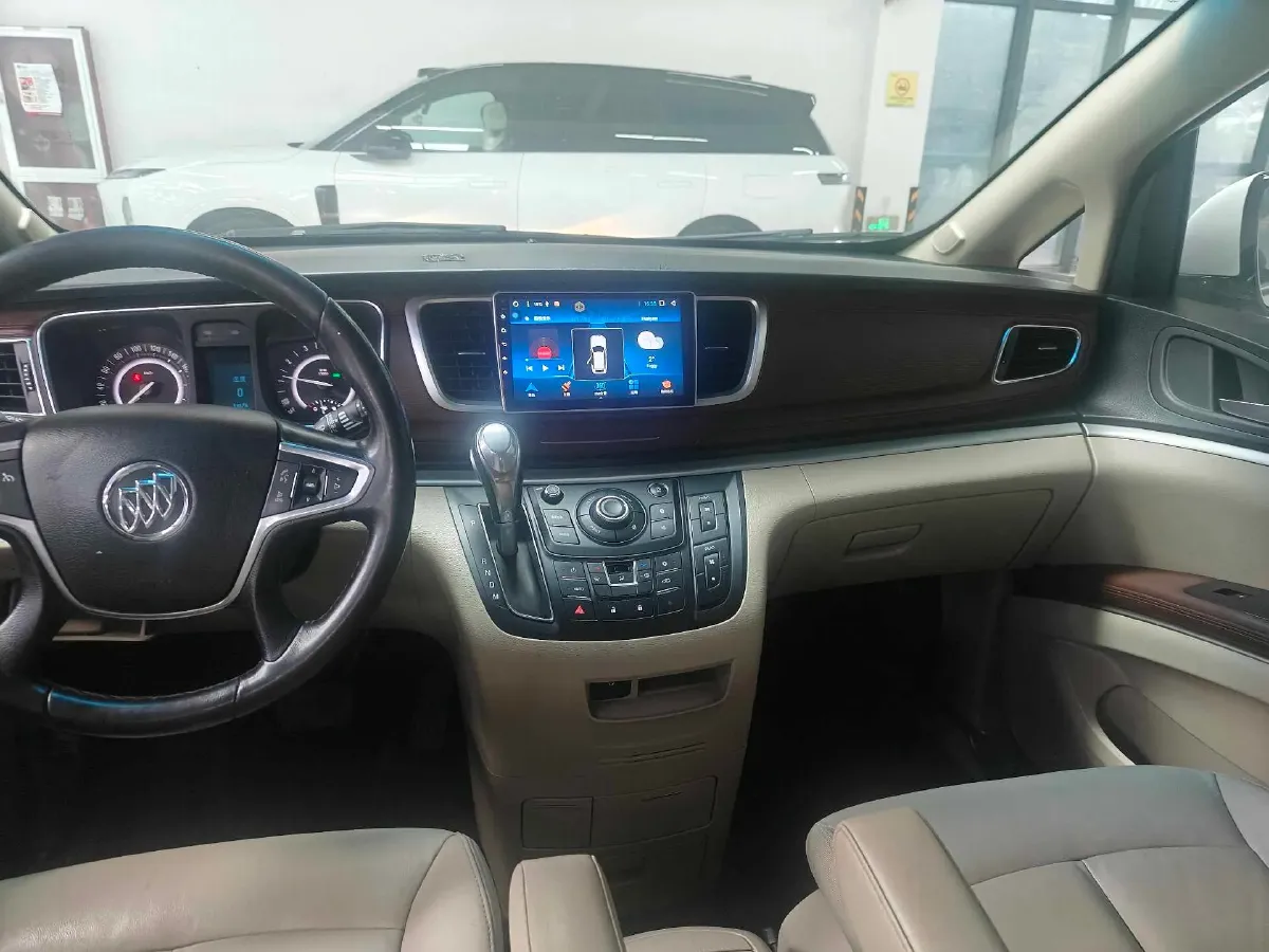 2018 Buick GL8 2.0T 260HP L4 6AT,autocango,china used car exporter,china ev exporter,chinese used car exporter,chinese used ev exporter
