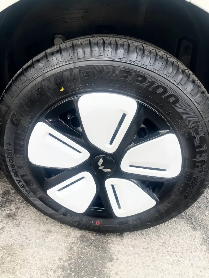 2025 WuLing HongGuang MINI EV BEV 16.2KWH,autocango,china used car exporter,china ev exporter,chinese used car exporter,chinese used ev exporter