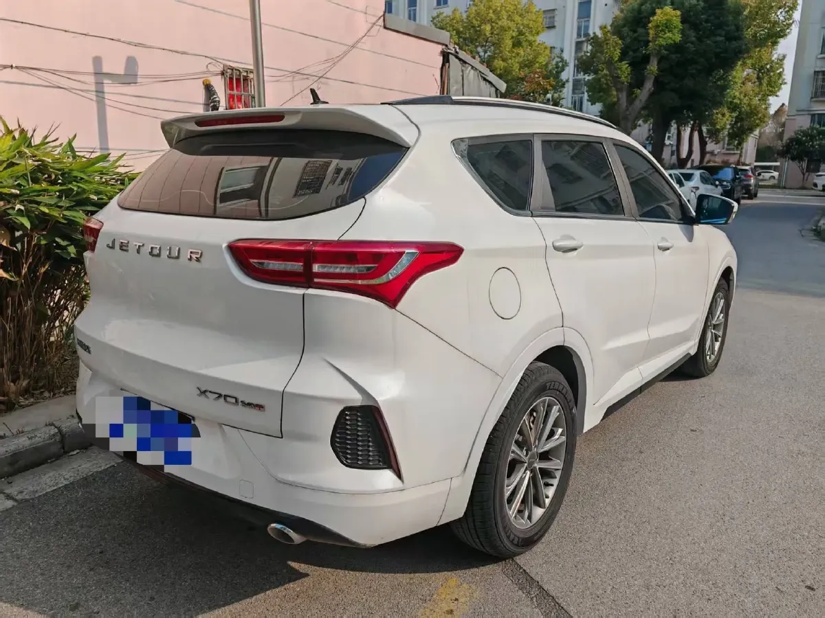 2022 Jetour X70M 1.5T 156HP L4 6MT,autocango,china used car exporter,china ev exporter,chinese used car exporter,chinese used ev exporter