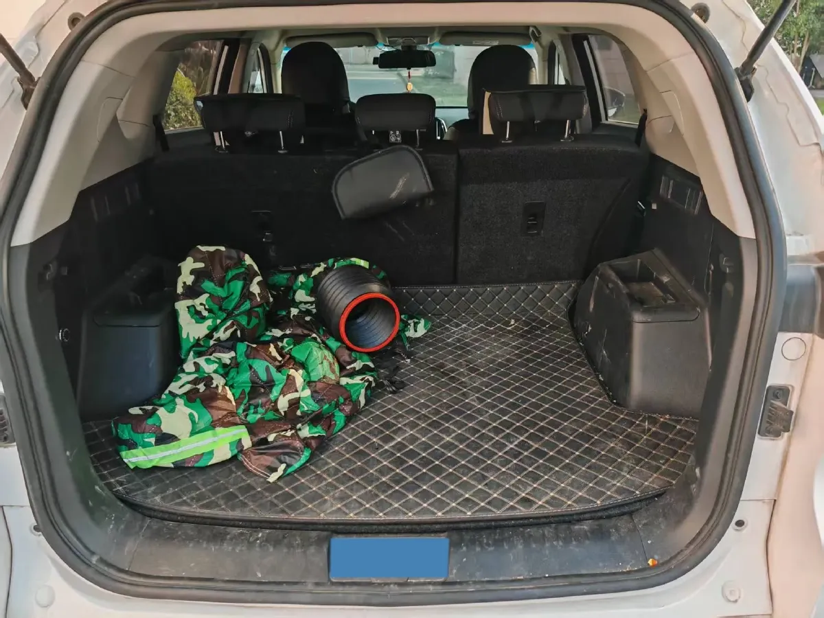 2022 Jetour X70M 1.5T 156HP L4 6MT,autocango,china used car exporter,china ev exporter,chinese used car exporter,chinese used ev exporter