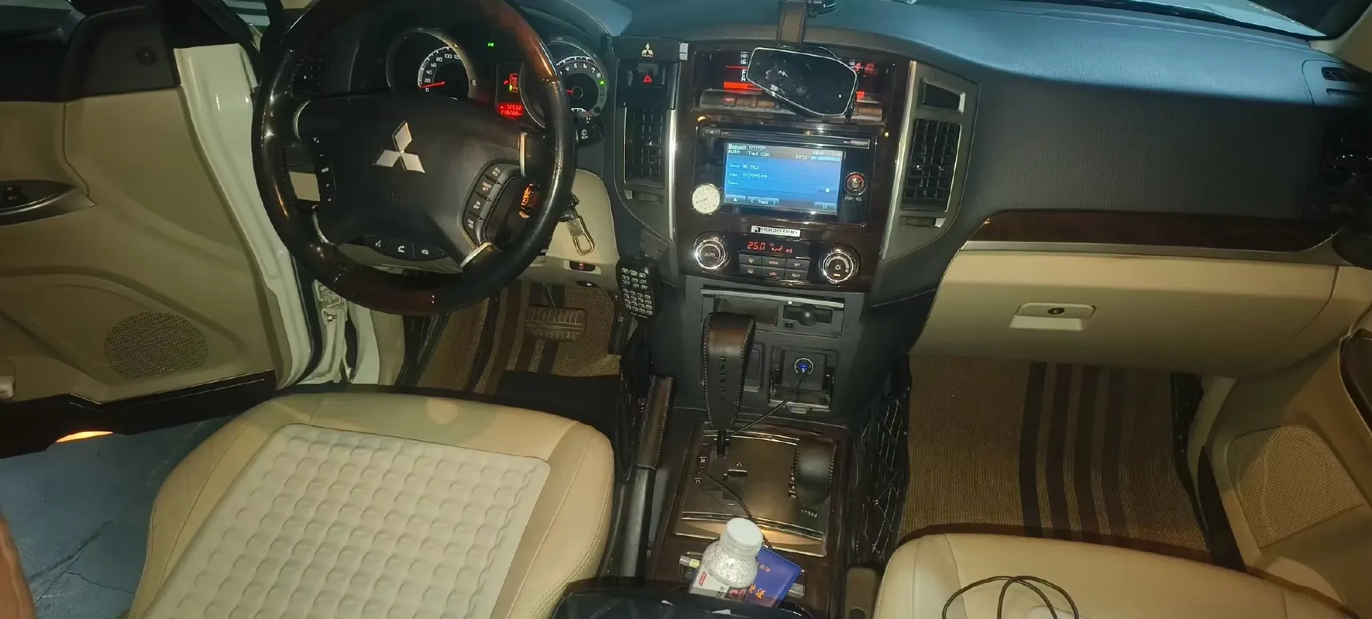 2017 Honda Jade 1.8L 141HP L4 5AT,autocango,china used car exporter,china ev exporter,chinese used car exporter,chinese used ev exporter