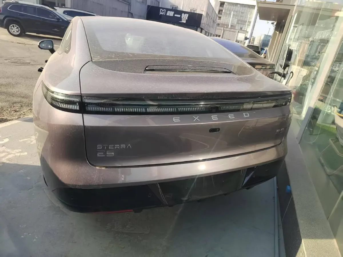 2025 Exceed Sterra ES REEV 156HP REEV 34.7KWH,autocango,china used car exporter,china ev exporter,chinese used car exporter,chinese used ev exporter