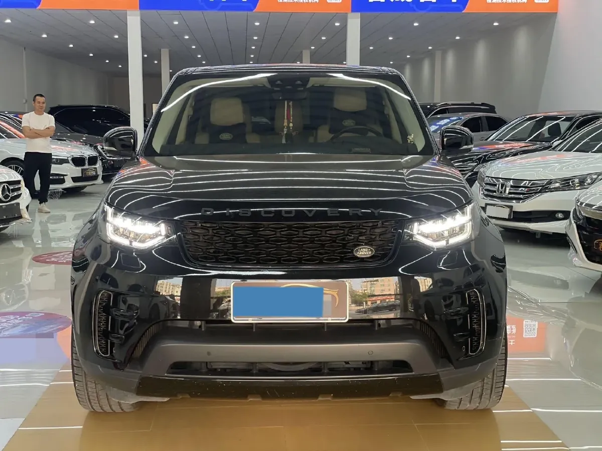 2020 Land Rover Discovery 3.0T 340HP V6 8AT,autocango,china used car exporter,china ev exporter,chinese used car exporter,chinese used ev exporter