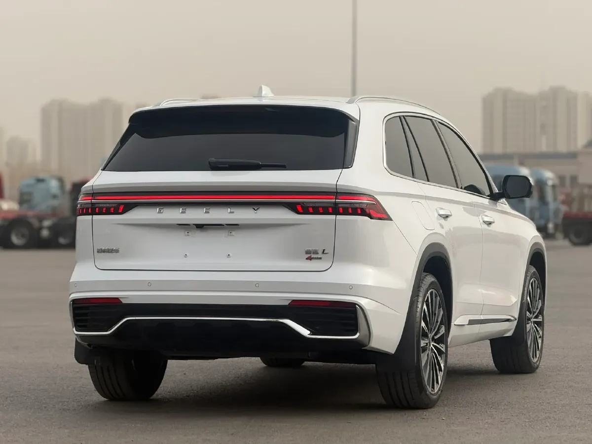 2024 Geely Monjaro 2.0T 238HP L4 8AT,autocango,china used car exporter,china ev exporter,chinese used car exporter,chinese used ev exporter