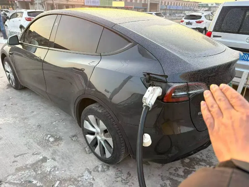 2023 Tesla Model Y BEV 78.4KWH,autocango,china used car exporter,china ev exporter,chinese used car exporter,chinese used ev exporter