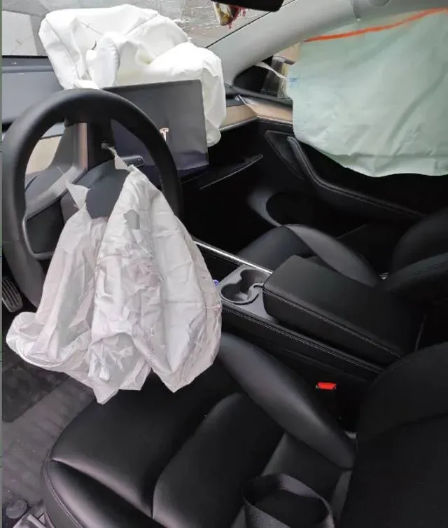 2023 Tesla Model Y BEV 78.4KWH,autocango,china used car exporter,china ev exporter,chinese used car exporter,chinese used ev exporter