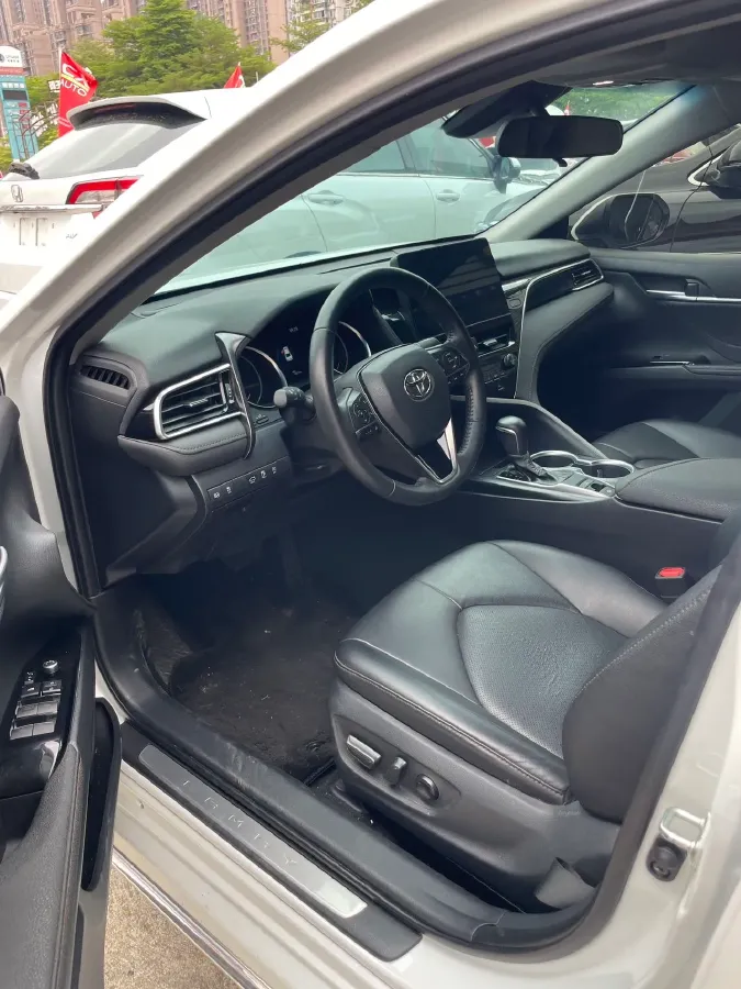 2023 Toyota Camry 2.0L 177HP L4 CVT,autocango,china used car exporter,china ev exporter,chinese used car exporter,chinese used ev exporter