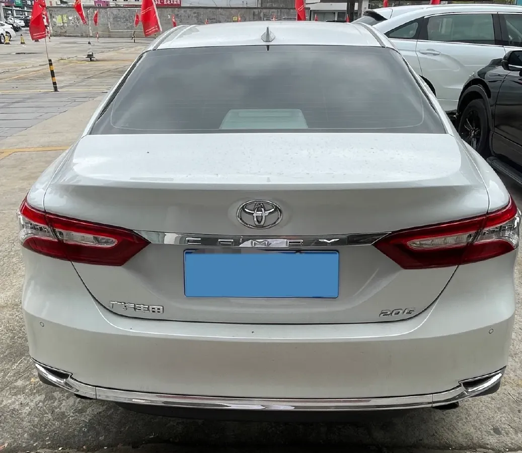 2023 Toyota Camry 2.0L 177HP L4 CVT,autocango,china used car exporter,china ev exporter,chinese used car exporter,chinese used ev exporter