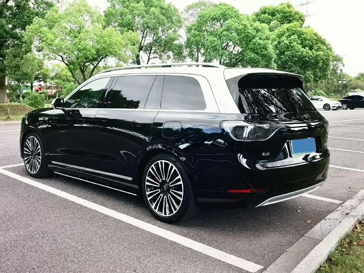 2024 AITO AITO M9 1.5T 152HP L4 REEV 42KWH,autocango,china used car exporter,china ev exporter,chinese used car exporter,chinese used ev exporter