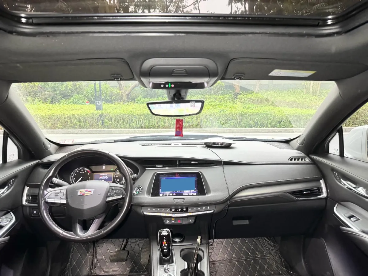 2020 Cadillac XT4 2.0T 241HP L4 9AT,autocango,china used car exporter,china ev exporter,chinese used car exporter,chinese used ev exporter