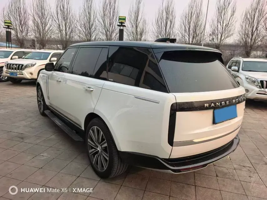2025 Land Rover Range Rover 3.0T 400HP L6 8AT,autocango,china used car exporter,china ev exporter,chinese used car exporter,chinese used ev exporter