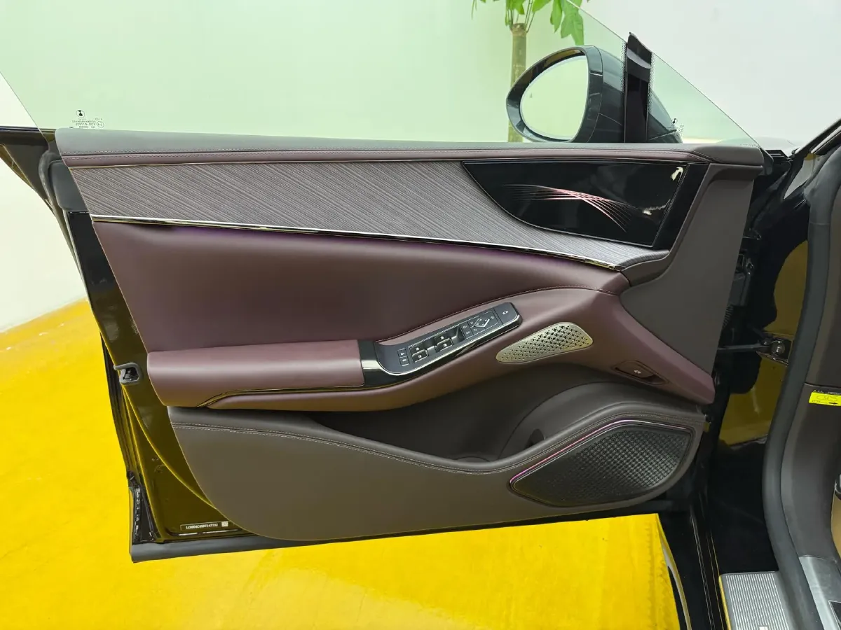 2024 Denza DenzaZ9GT 2.0T 207HP L4 E-CVT PHEV 38.5KWH,autocango,china used car exporter,china ev exporter,chinese used car exporter,chinese used ev exporter