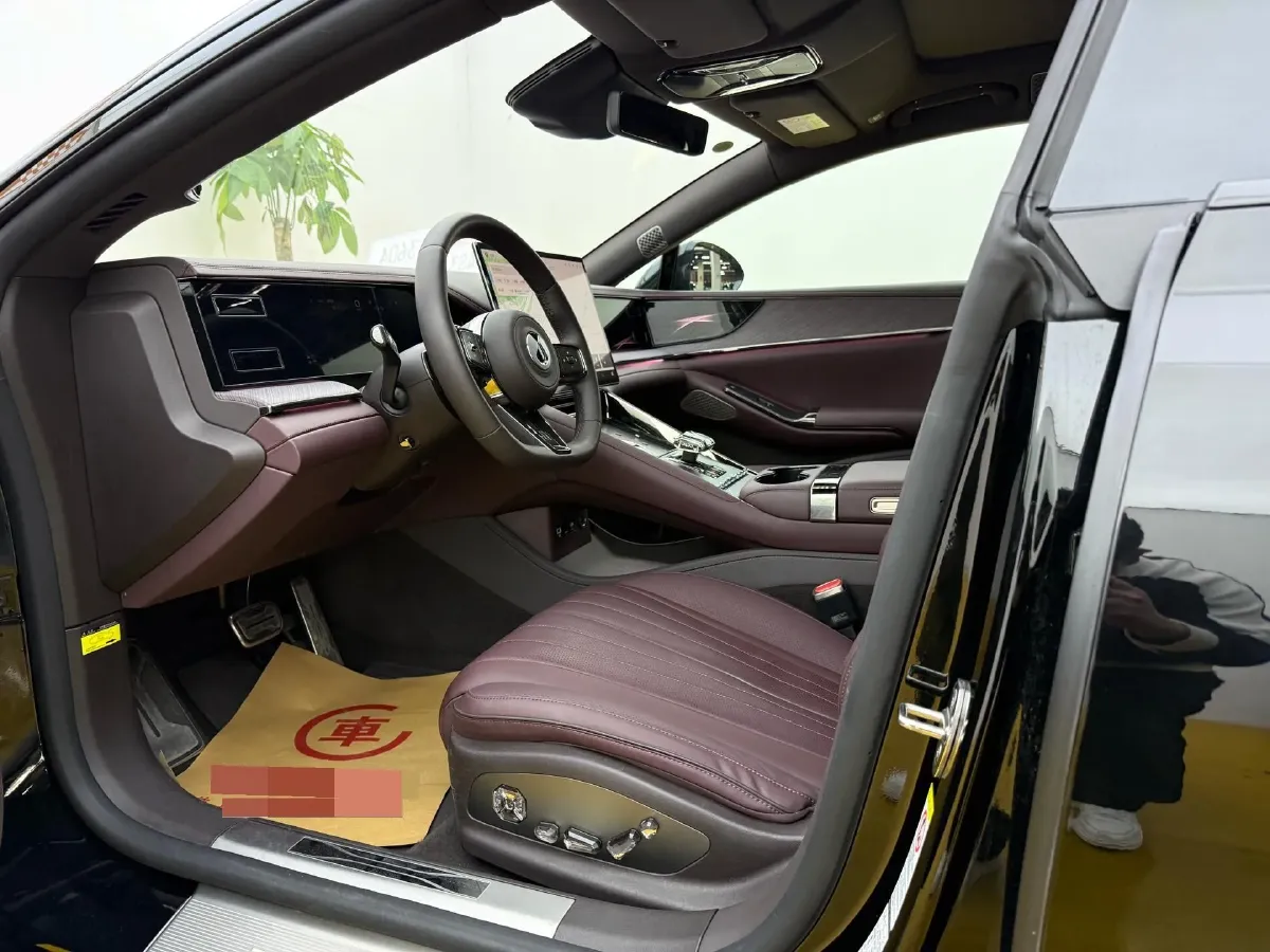 2024 Denza DenzaZ9GT 2.0T 207HP L4 E-CVT PHEV 38.5KWH,autocango,china used car exporter,china ev exporter,chinese used car exporter,chinese used ev exporter