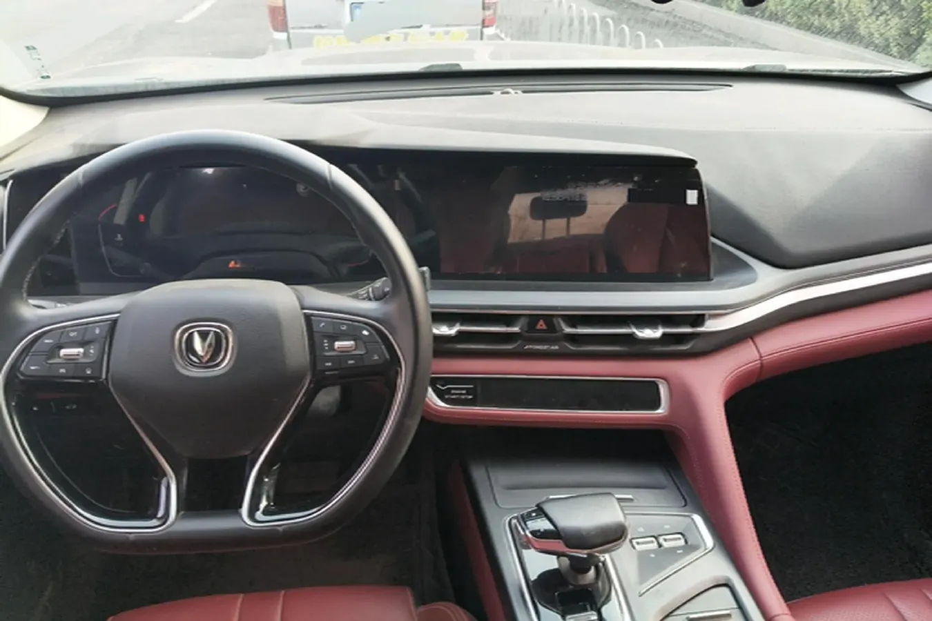 2021 ChangAn CS75 Plus 1.5T 178HP L4 6AT,autocango,china used car exporter,china ev exporter,chinese used car exporter,chinese used ev exporter