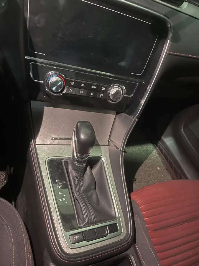 2017 MG MG6 1.5T 169HP L4 7DCT,autocango,china used car exporter,china ev exporter,chinese used car exporter,chinese used ev exporter