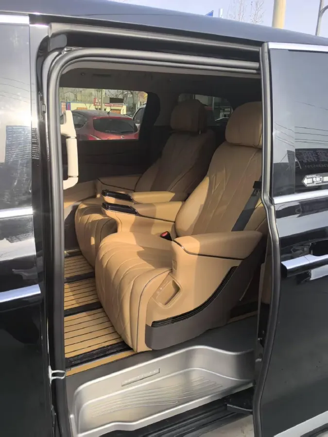 2023 Denza D9 1.5T 139HP L4 E-CVT PHEV 20.39KWH,autocango,china used car exporter,china ev exporter,chinese used car exporter,chinese used ev exporter