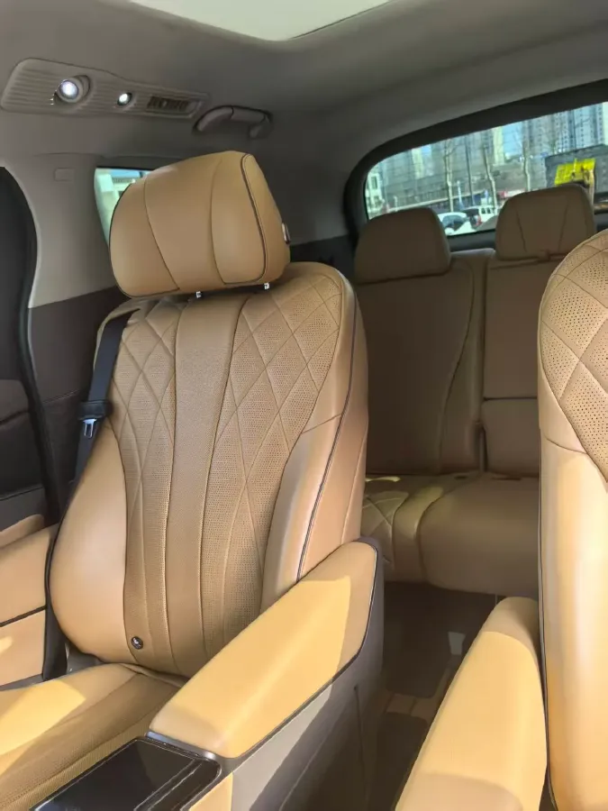 2023 Denza D9 1.5T 139HP L4 E-CVT PHEV 20.39KWH,autocango,china used car exporter,china ev exporter,chinese used car exporter,chinese used ev exporter