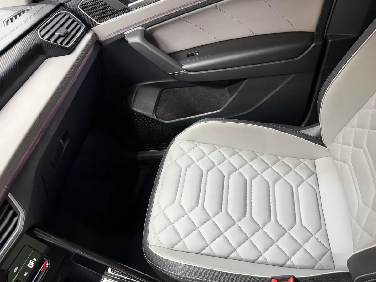 2023 Volkswagen Tayron 1.4T 150HP L4 7DCT,autocango,china used car exporter,china ev exporter,chinese used car exporter,chinese used ev exporter