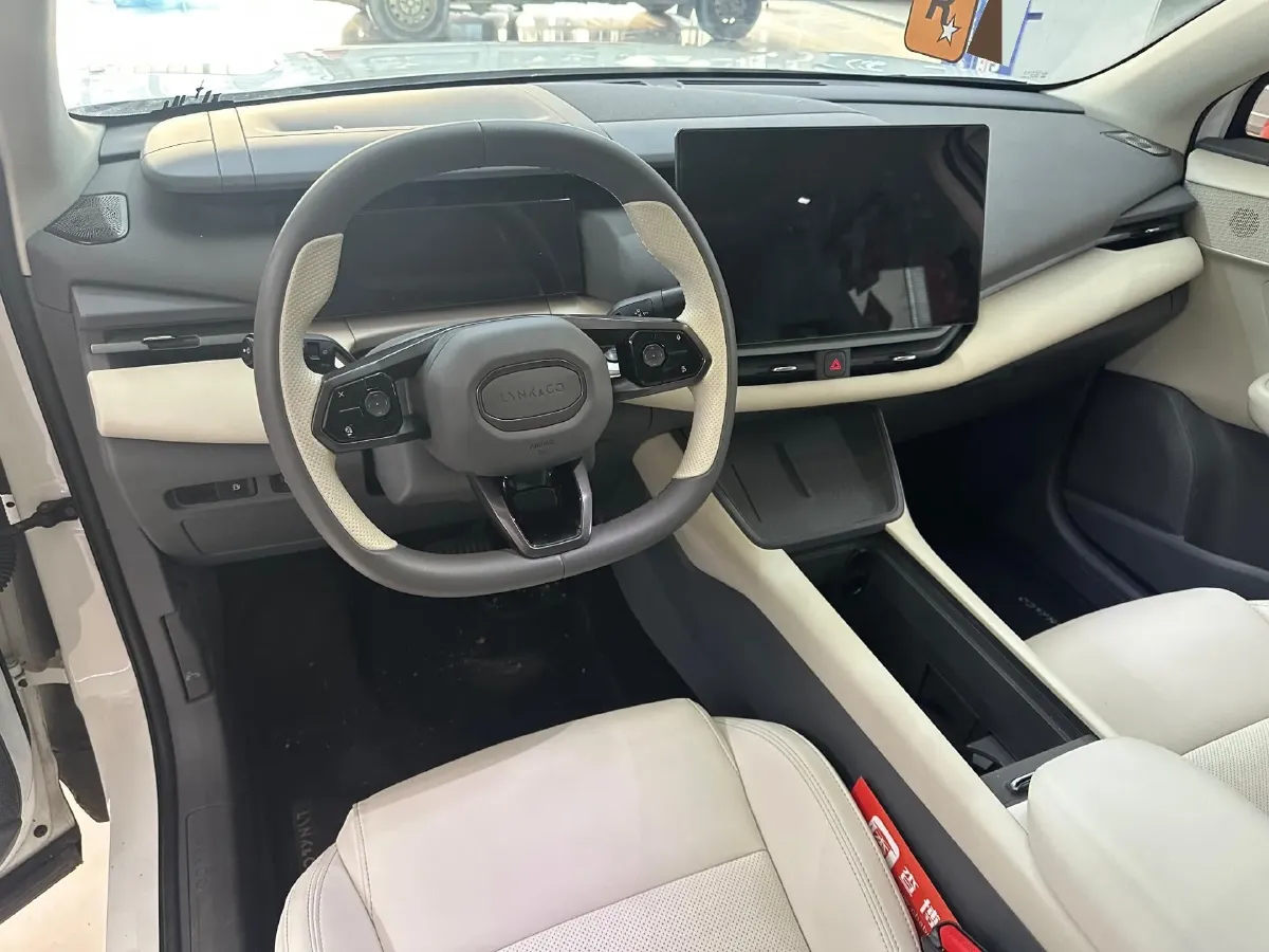 2024 LYNK&CO 06 EM-P 1.5L 120HP L4 3DHT PHEV 19.09KWH,autocango,china used car exporter,china ev exporter,chinese used car exporter,chinese used ev exporter