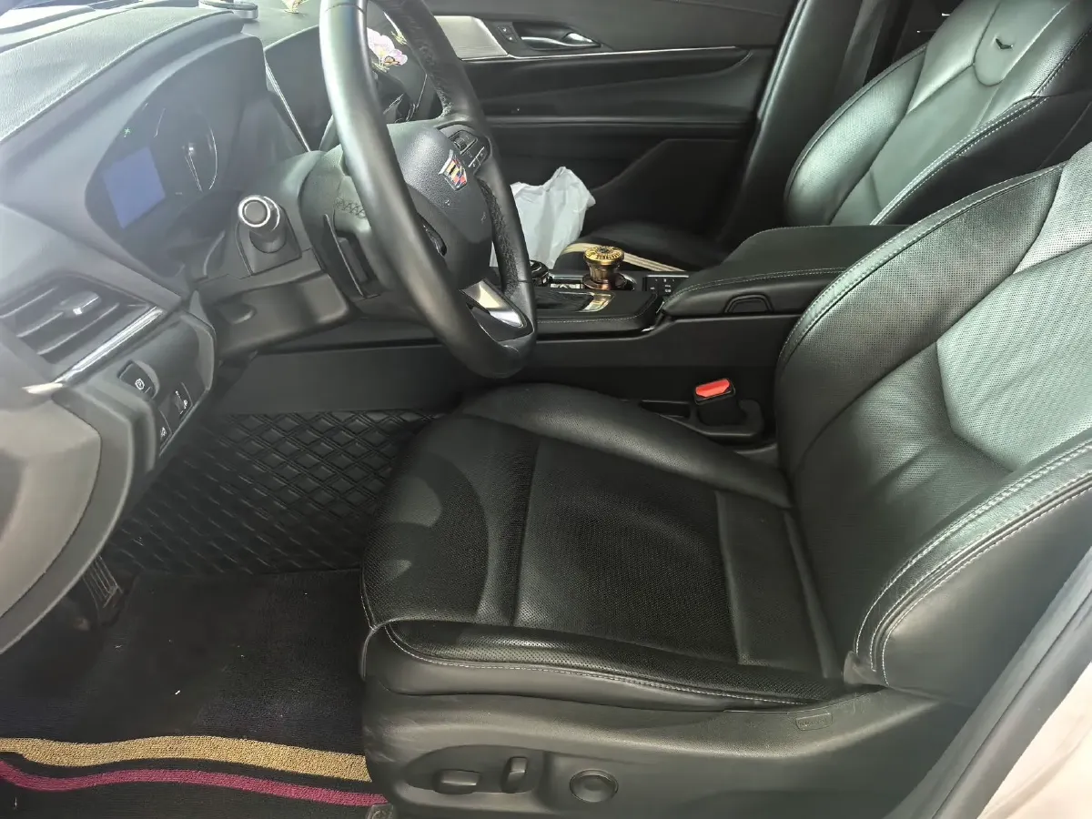 2021 Cadillac CT4 2.0T 237HP L4 8AT,autocango,china used car exporter,china ev exporter,chinese used car exporter,chinese used ev exporter