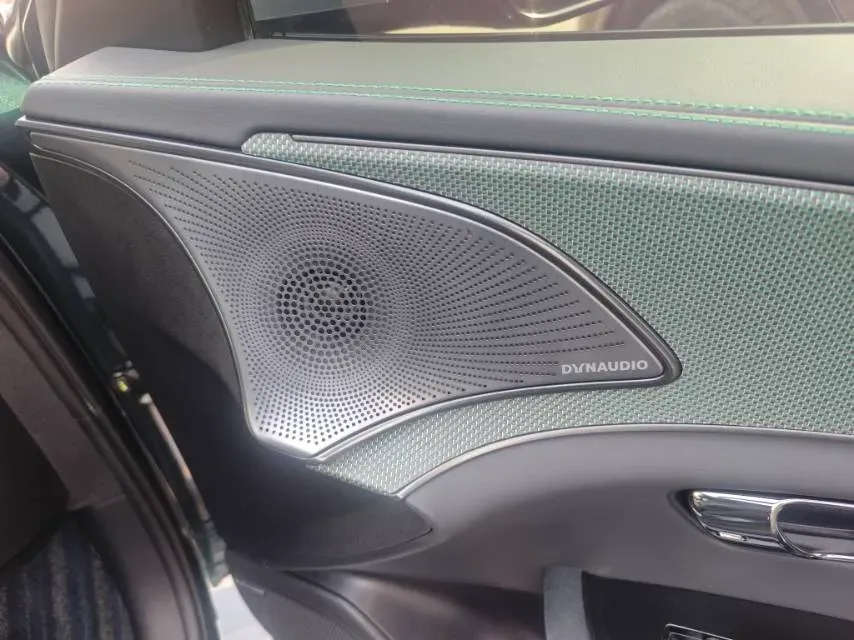 2022 Toyota Highlander 2.5L 192HP L4 E-CVT Hybrid,autocango,china used car exporter,china ev exporter,chinese used car exporter,chinese used ev exporter