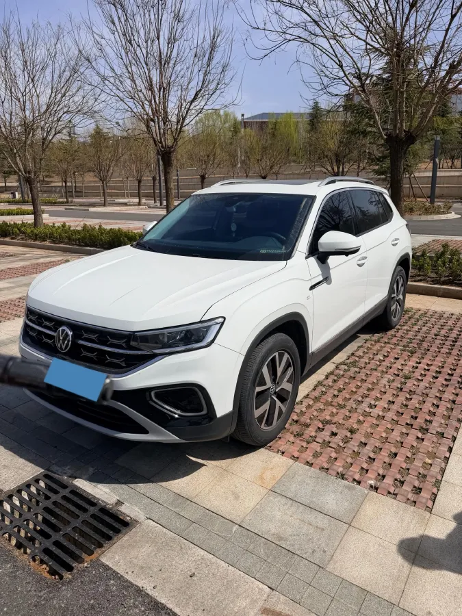 2023 Volkswagen Tayron 2.0T 186HP L4 7DCT,autocango,china used car exporter,china ev exporter,chinese used car exporter,chinese used ev exporter