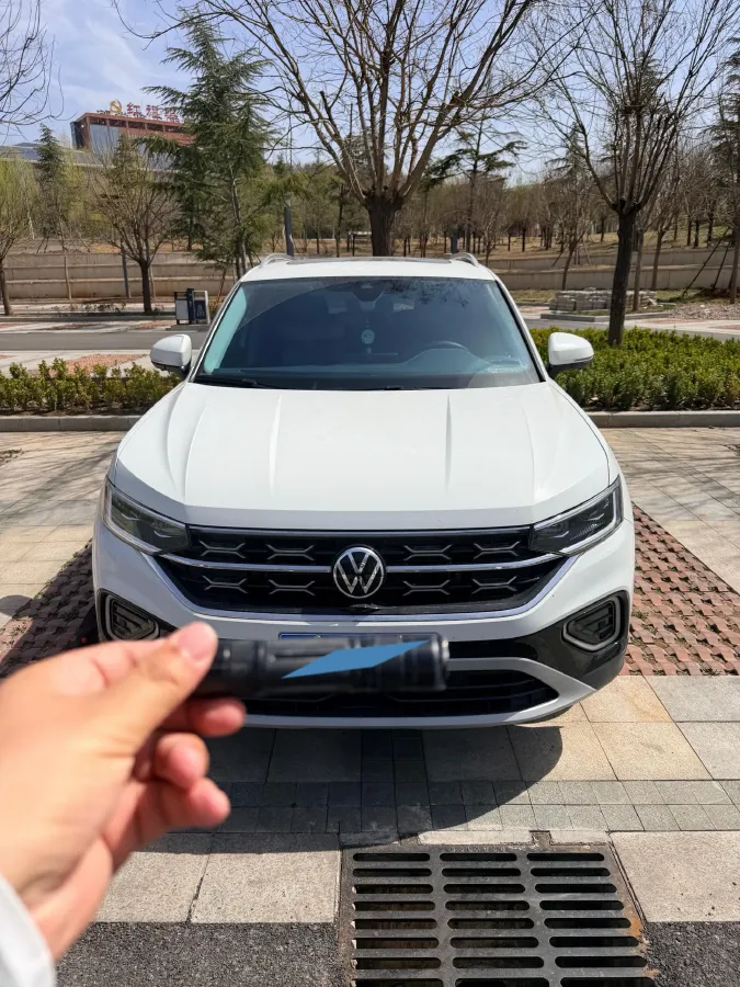 2023 Volkswagen Tayron 2.0T 186HP L4 7DCT,autocango,china used car exporter,china ev exporter,chinese used car exporter,chinese used ev exporter