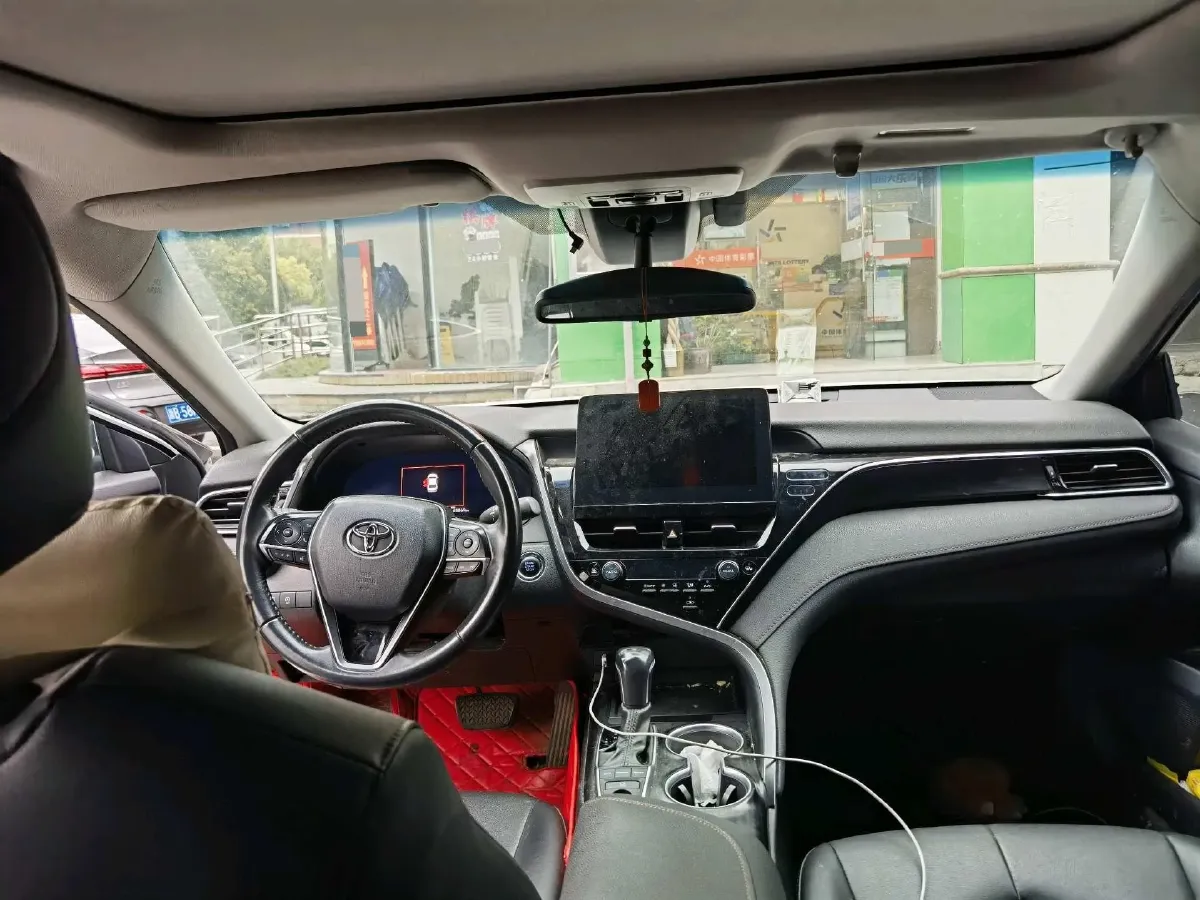 2021 Toyota Camry 2.5L 209HP L4 8AT,autocango,china used car exporter,china ev exporter,chinese used car exporter,chinese used ev exporter