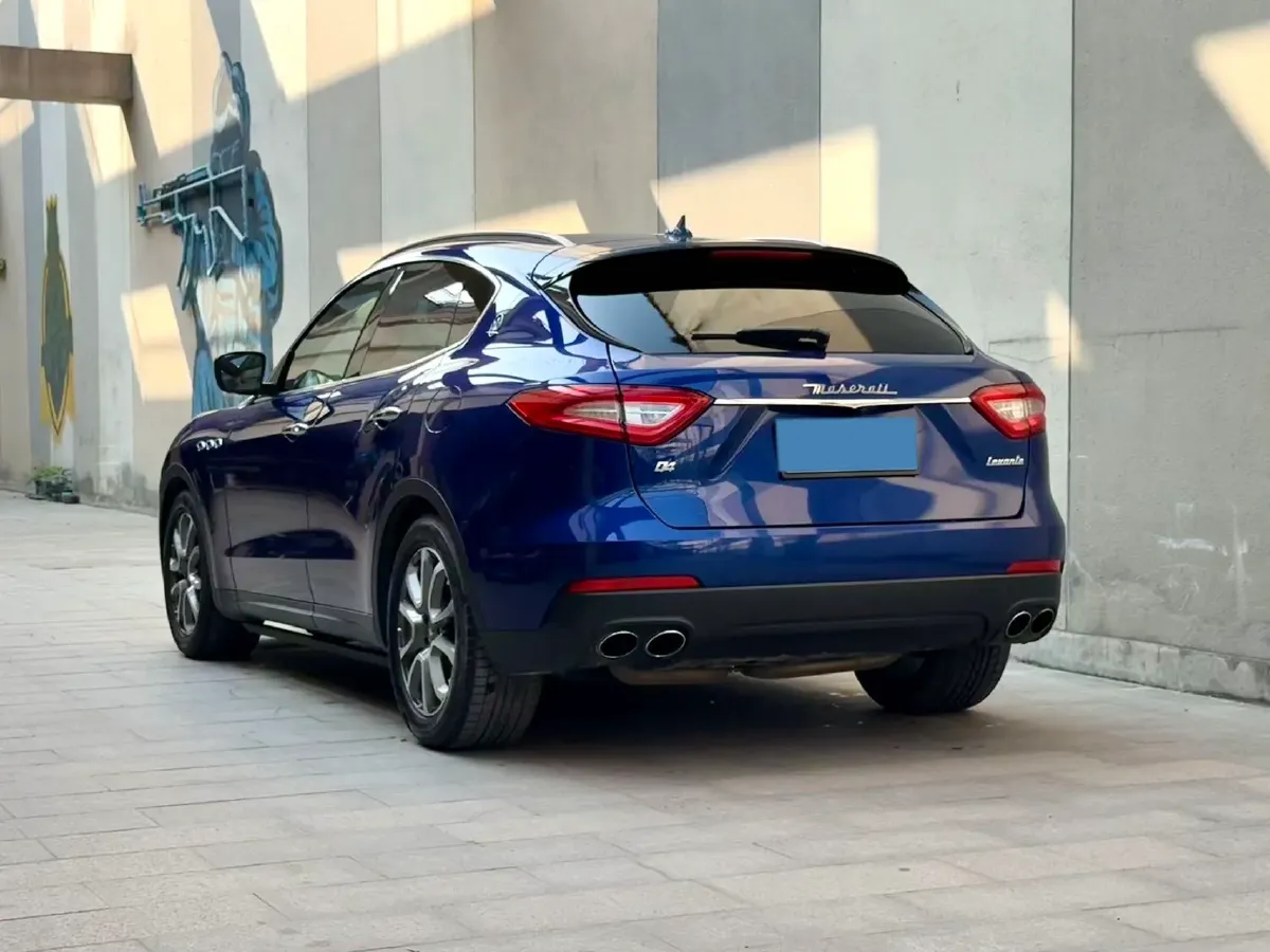 2018 Maserati Levante 3.0T 350HP V6 8AT,autocango,china used car exporter,china ev exporter,chinese used car exporter,chinese used ev exporter