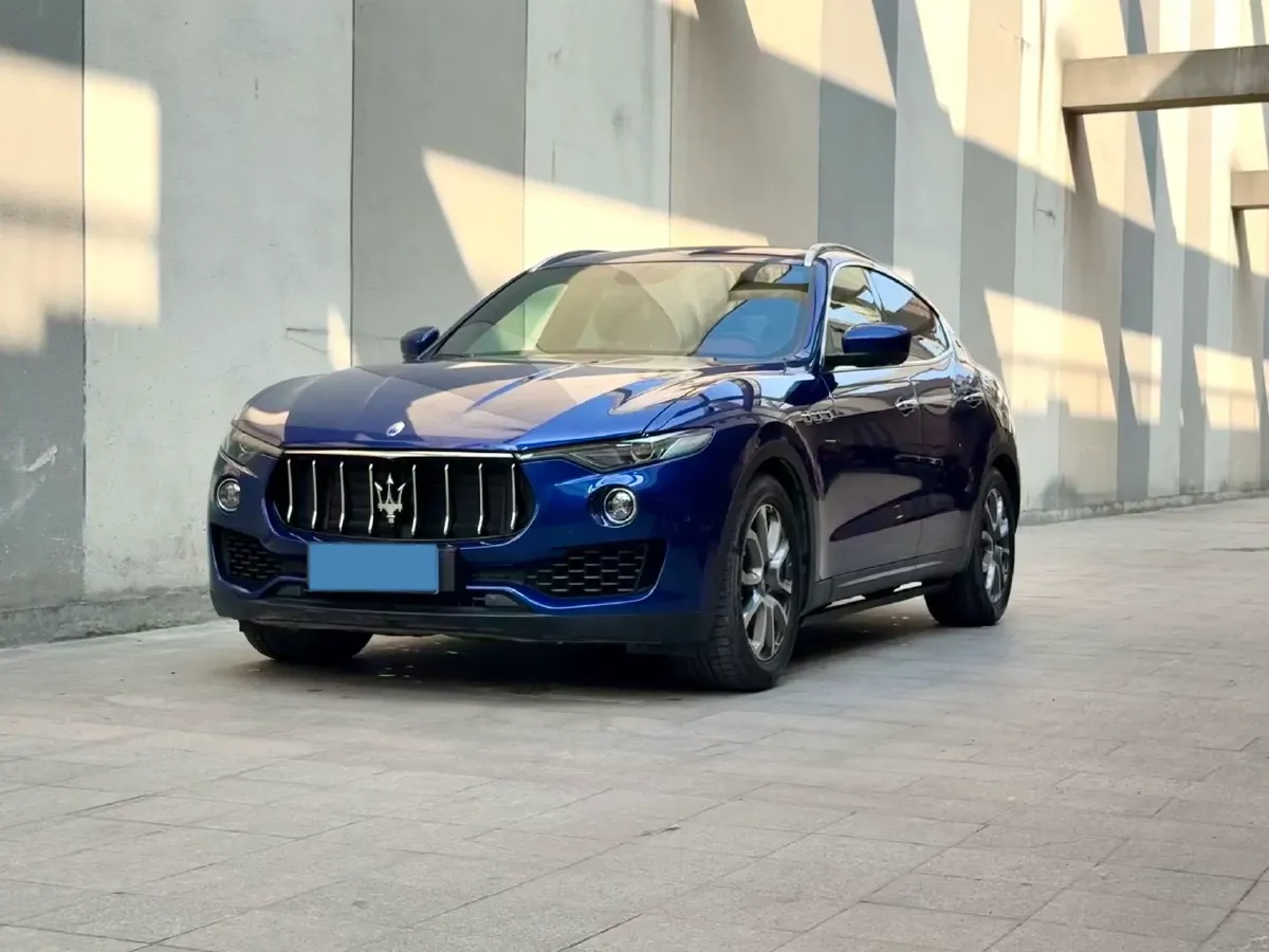 2018 Maserati Levante 3.0T 350HP V6 8AT,autocango,china used car exporter,china ev exporter,chinese used car exporter,chinese used ev exporter