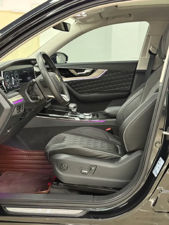 2019 HongQi HS5 2.0T 224HP L4 6AT,autocango,china used car exporter,china ev exporter,chinese used car exporter,chinese used ev exporter