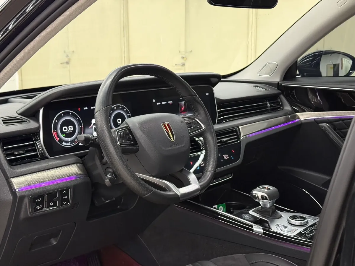 2019 HongQi HS5 2.0T 224HP L4 6AT,autocango,china used car exporter,china ev exporter,chinese used car exporter,chinese used ev exporter