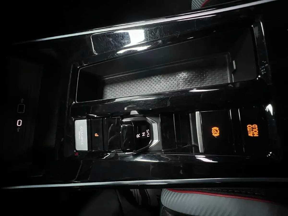 2022 Exceed TXL 2.0T 261HP L4 7DCT,autocango,china used car exporter,china ev exporter,chinese used car exporter,chinese used ev exporter