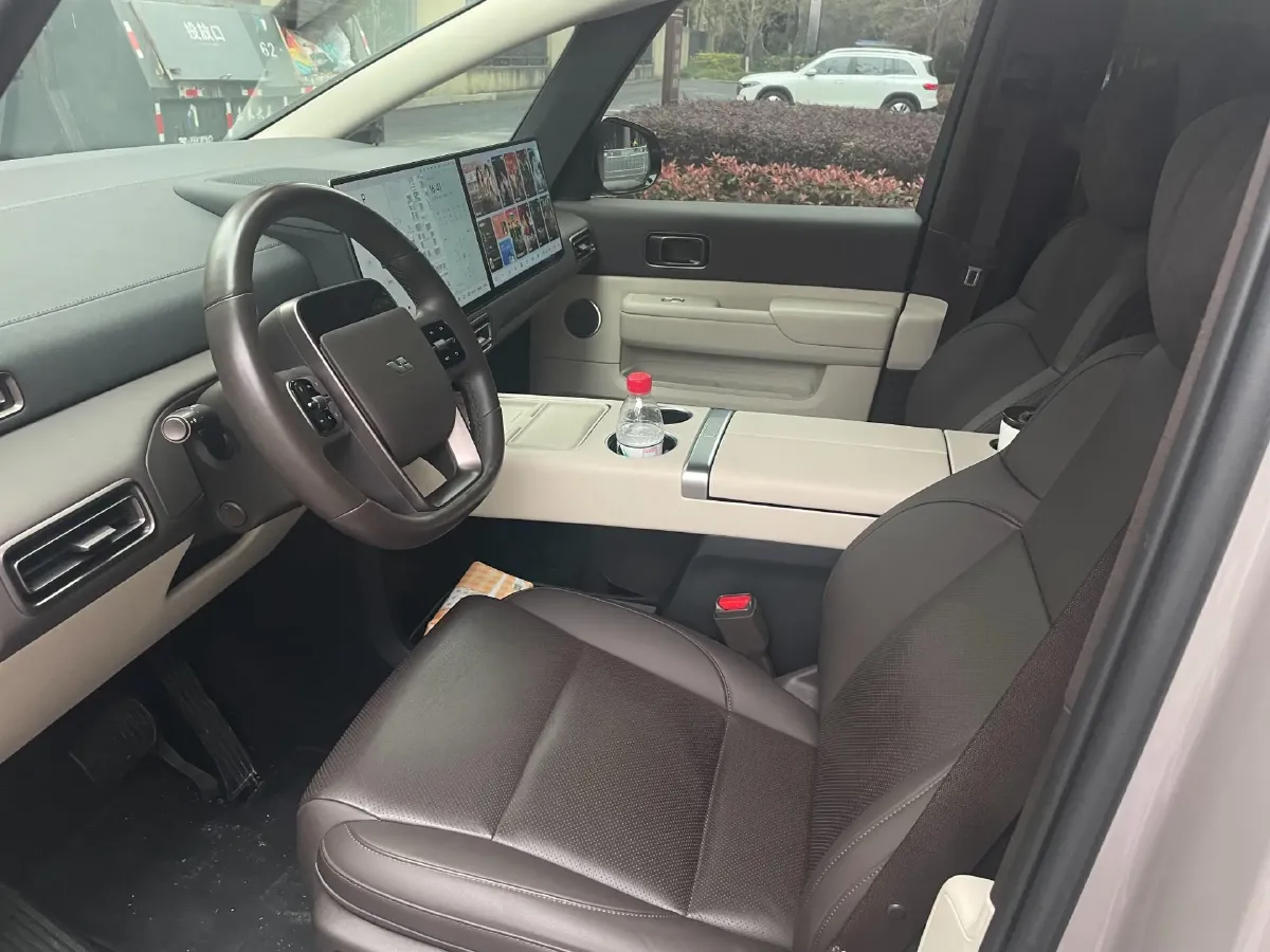 2024 Li MEGA BEV 102.7KWH,autocango,china used car exporter,china ev exporter,chinese used car exporter,chinese used ev exporter