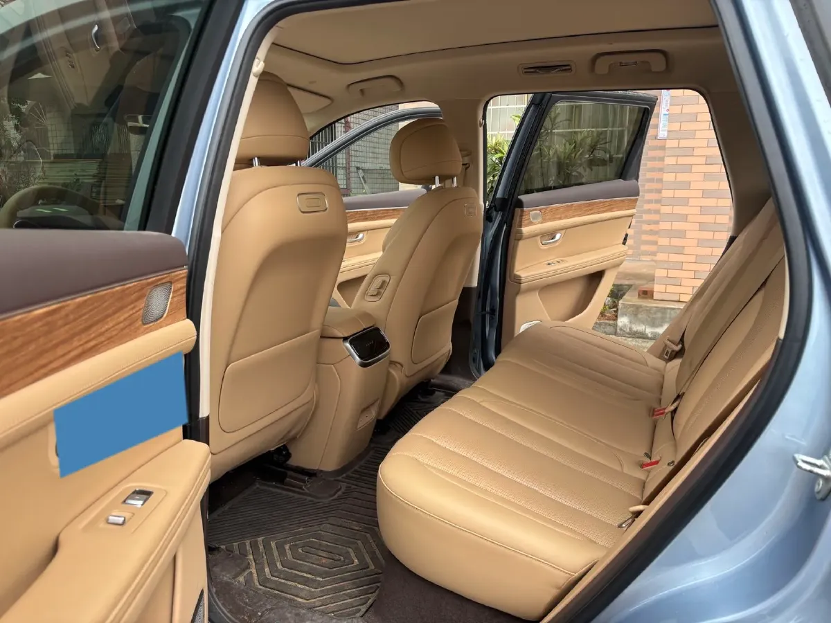 2024 Jaguar E-PACE 1.5T 200HP L3 8AT,autocango,china used car exporter,china ev exporter,chinese used car exporter,chinese used ev exporter