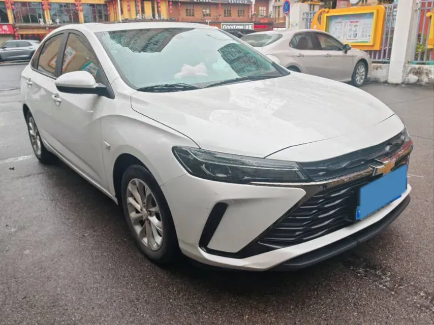 2023 Chevrolet Monza 1.5L 113HP L4 6DCT,autocango,china used car exporter,china ev exporter,chinese used car exporter,chinese used ev exporter