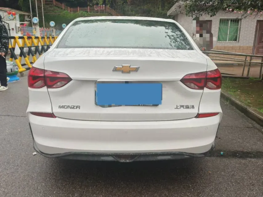 2023 Chevrolet Monza 1.5L 113HP L4 6DCT,autocango,china used car exporter,china ev exporter,chinese used car exporter,chinese used ev exporter