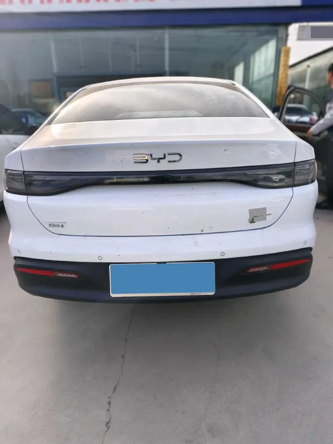 2025 BYD Seal05 DM-i 1.5L 101HP L4 E-CVT PHEV 7.68KWH,autocango,china used car exporter,china ev exporter,chinese used car exporter,chinese used ev exporter