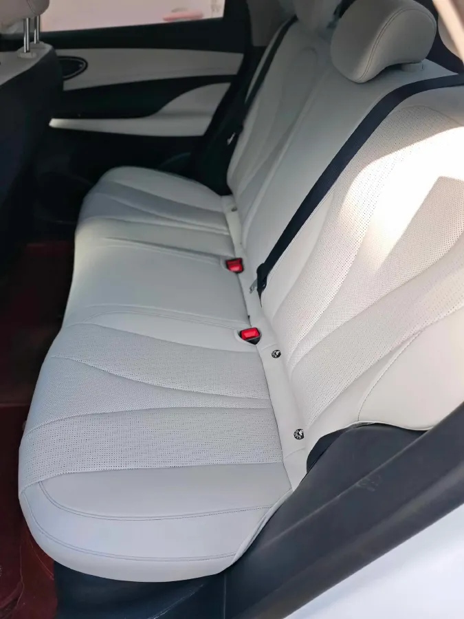 2025 BYD Seal05 DM-i 1.5L 101HP L4 E-CVT PHEV 7.68KWH,autocango,china used car exporter,china ev exporter,chinese used car exporter,chinese used ev exporter