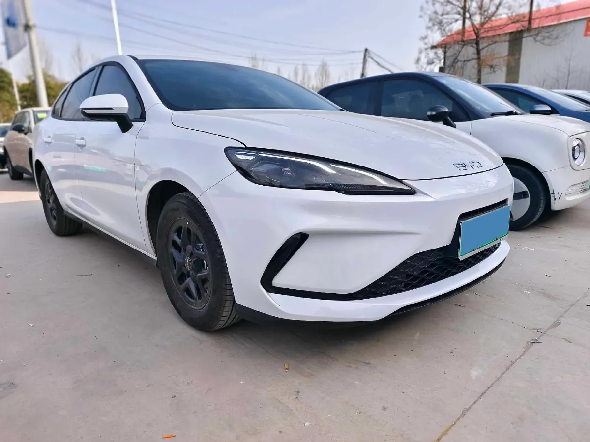 2025 BYD Seal05 DM-i 1.5L 101HP L4 E-CVT PHEV 7.68KWH,autocango,china used car exporter,china ev exporter,chinese used car exporter,chinese used ev exporter