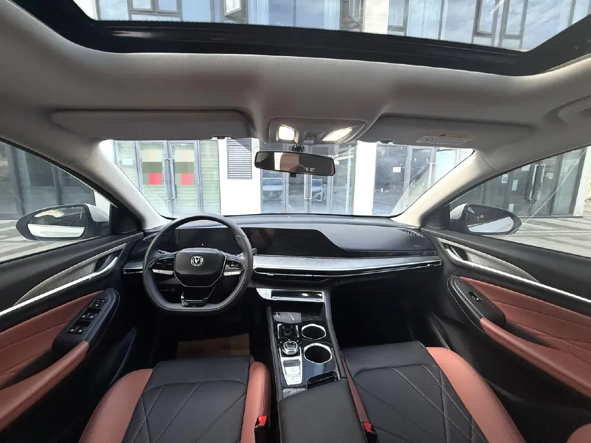 2022 ChangAn Eado 1.4T 160HP L4 7DCT,autocango,china used car exporter,china ev exporter,chinese used car exporter,chinese used ev exporter