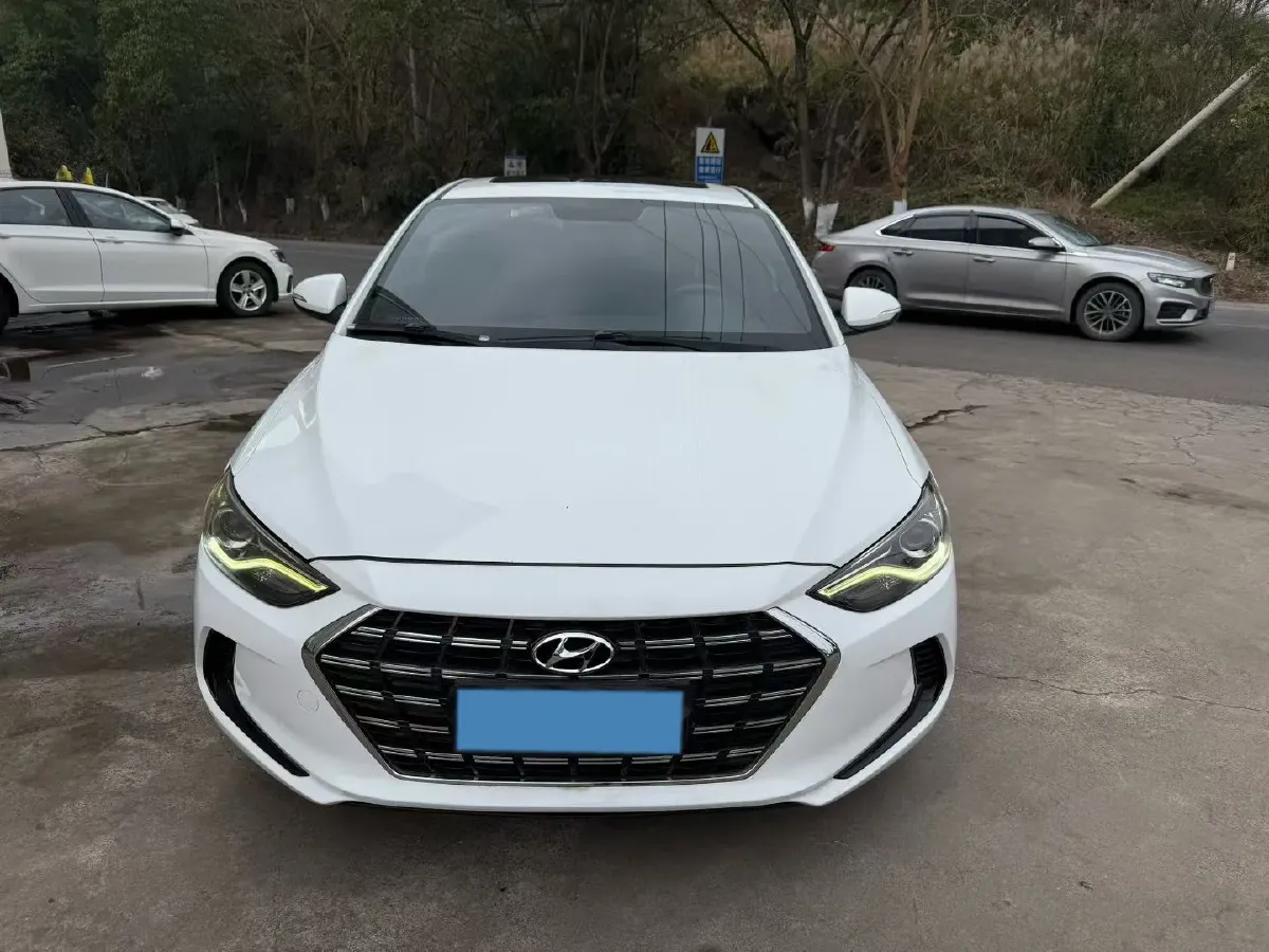 2020 Hyundai Elantra 1.4T 130HP L4 7DCT,autocango,china used car exporter,china ev exporter,chinese used car exporter,chinese used ev exporter
