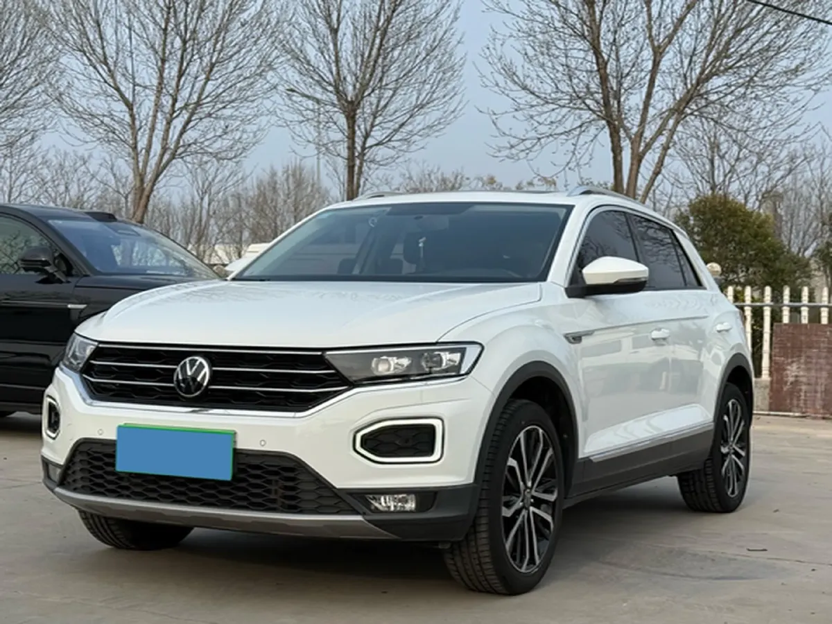 2022 Volkswagen T-Roc 1.4T 150HP L4 7DCT,autocango,china used car exporter,china ev exporter,chinese used car exporter,chinese used ev exporter