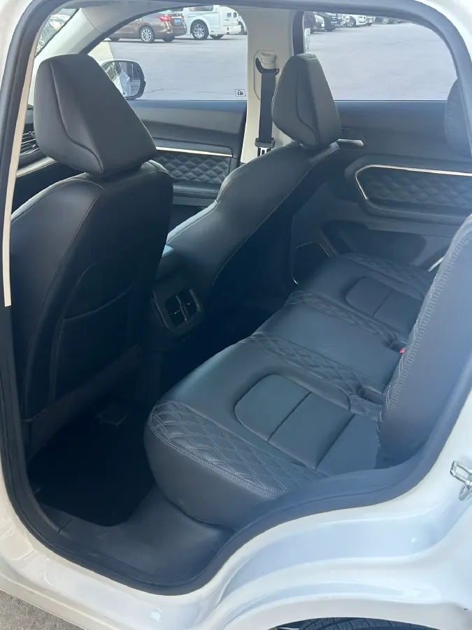 2021 Haval H6 1.5T 150HP L4 7DCT,autocango,china used car exporter,china ev exporter,chinese used car exporter,chinese used ev exporter