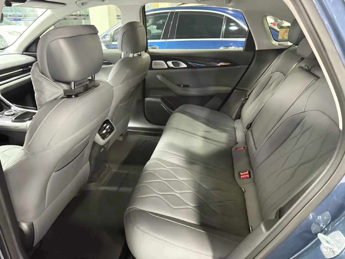 2025 Geely Galaxy A7 1.5L 112HP L4 1DHT PHEV,autocango,china used car exporter,china ev exporter,chinese used car exporter,chinese used ev exporter