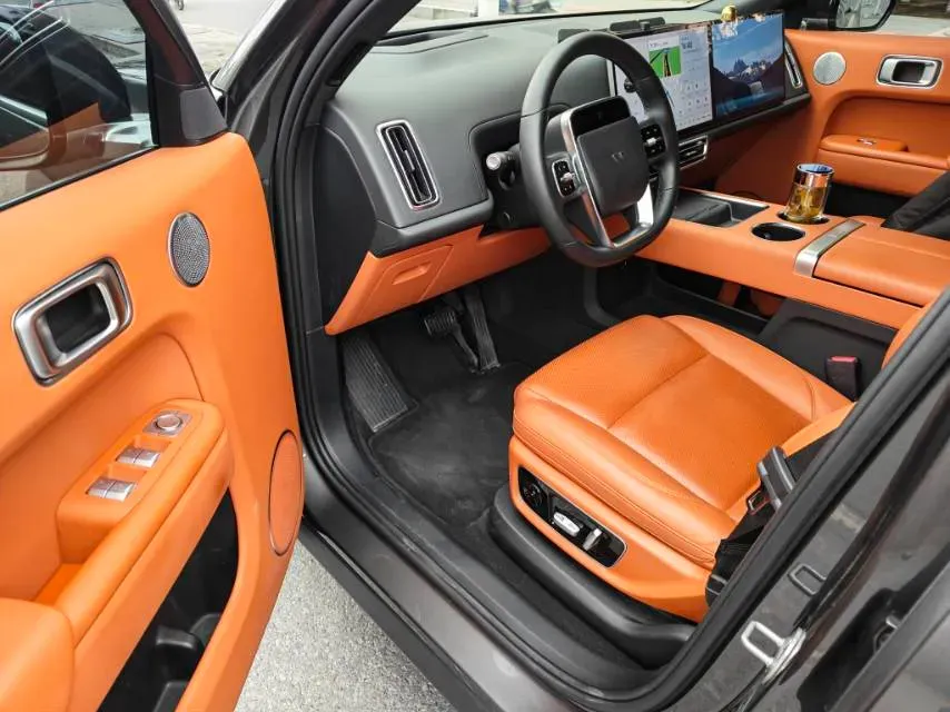 2023 Li L8 Range Extended 154HP REEV 40.9KWH,autocango,china used car exporter,china ev exporter,chinese used car exporter,chinese used ev exporter