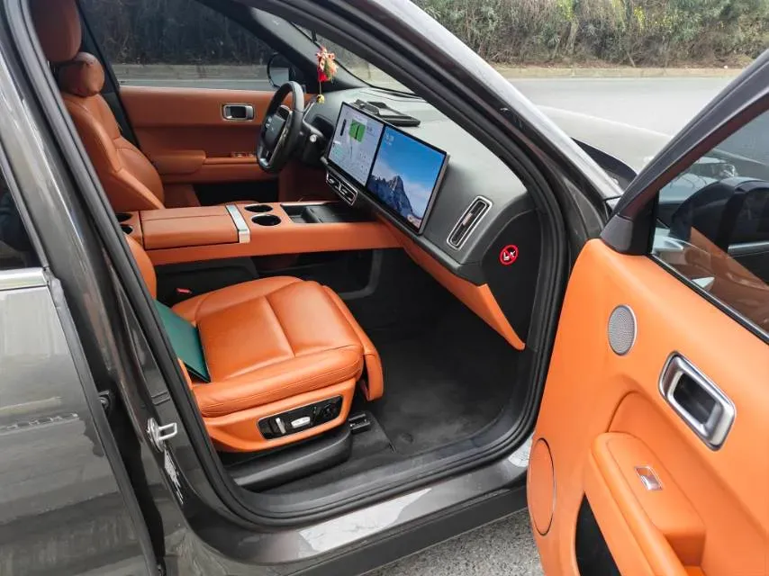 2023 Li L8 Range Extended 154HP REEV 40.9KWH,autocango,china used car exporter,china ev exporter,chinese used car exporter,chinese used ev exporter